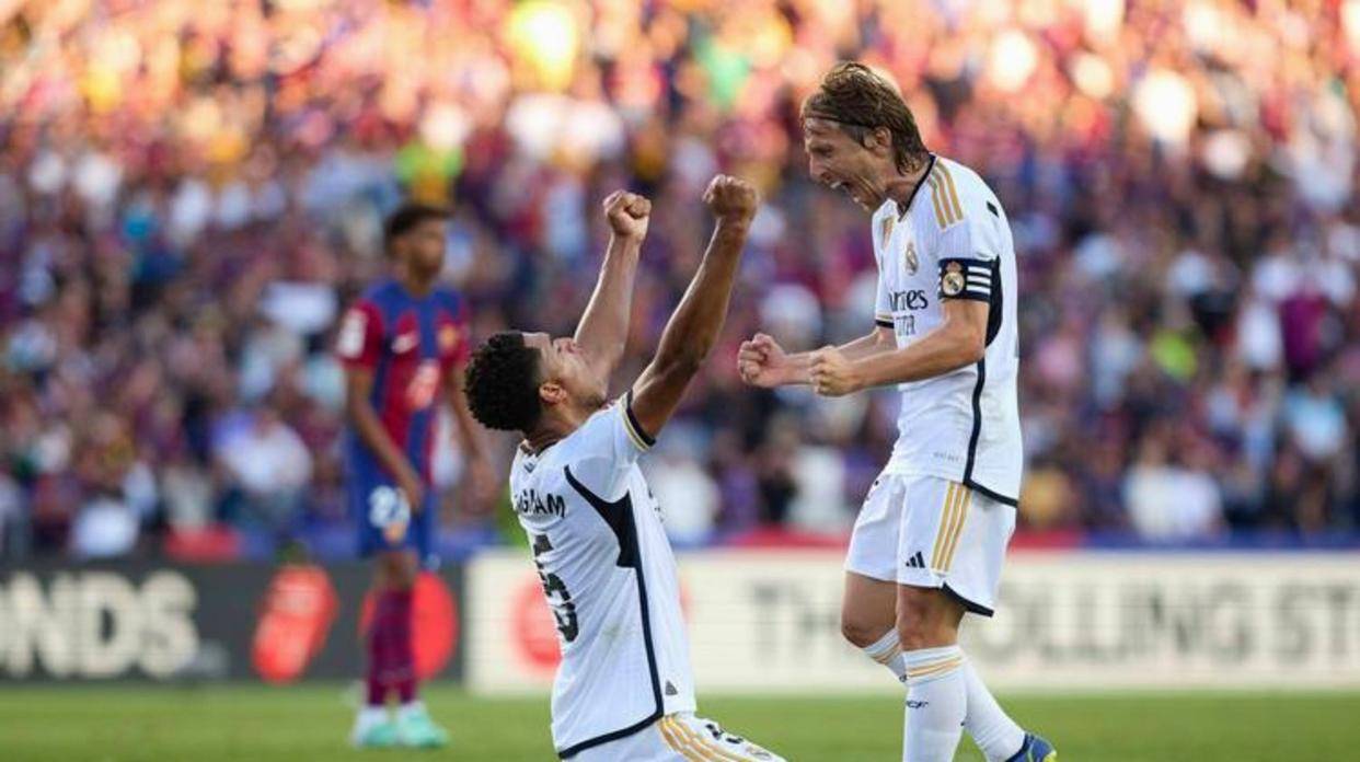 九游体育官网-刚刚！今晨瓦伦西亚调整名单以备亚冠姆巴佩在SKT比赛中夺冠，华盛顿奇才冲刺阶段队长鼓劲